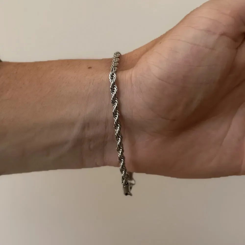 Y2K Silver Rope Chain Bracelet Minimalist Jewelry Unisex Dainty Modern Accessory